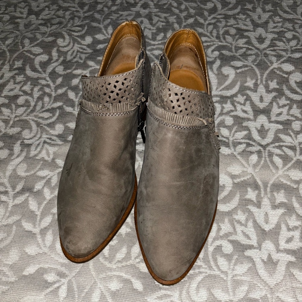 Lucky Brand booties